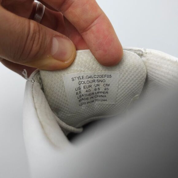 G/FORE Gallivanter Stud Cap Toe Spikeless Golf Shoes White Leather Black 8.5 - Picture 2 of 10